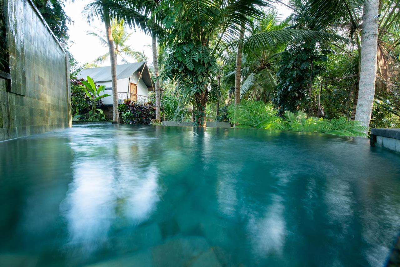 Ubud Tropical Exterior foto